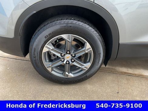 Used 2025 Chevrolet Blazer LT image 12