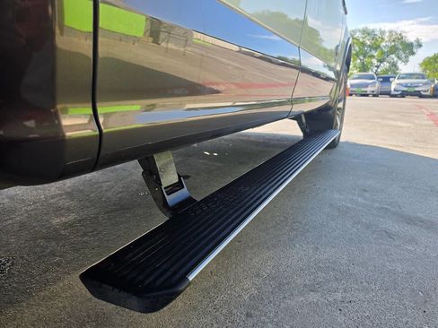 Used 2017 Ford F150 King Ranch w/ Equipment Group 601A Luxury AWD/4WD image 51