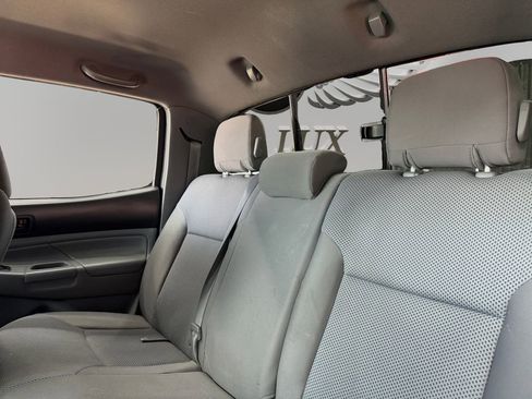 Used 2012 Toyota Tacoma PreRunner w/ TRD Sport Pkg RWD image 13