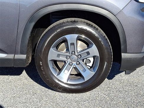 Certified 2025 Honda Pilot EX-L image 8