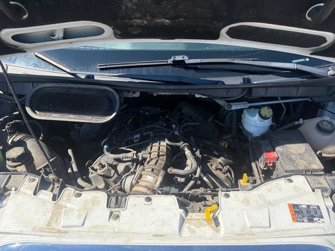 Used 2018 Ford Transit 350 XLT RWD image 21