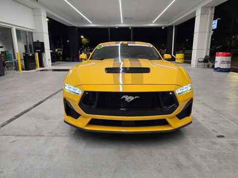 Used 2024 Ford Mustang GT RWD image 8