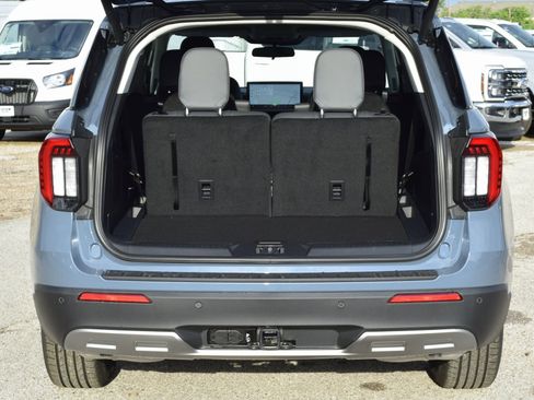 New 2026 Ford Explorer Active w/ Active Comfort Package image 22