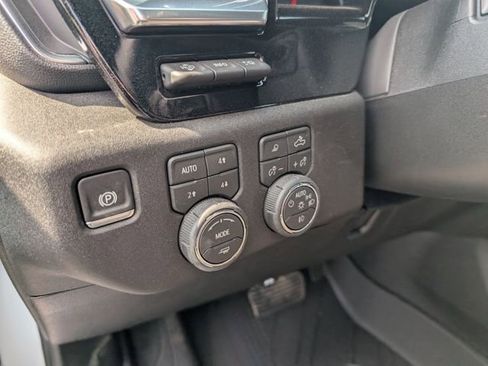 New 2026 Chevrolet Silverado 3500 High Country w/ High Country Premium Package AWD/4WD image 17