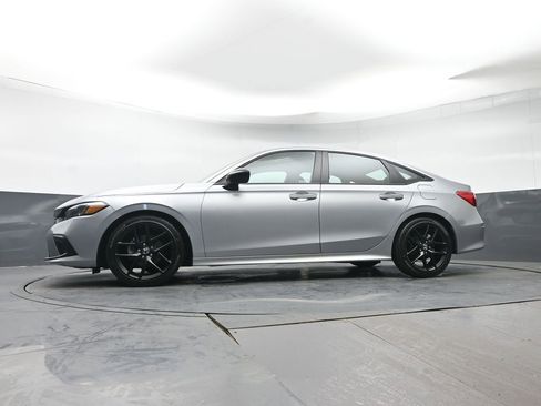 Used 2023 Honda Civic Sport image 23