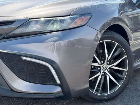 Used 2024 Toyota Camry SE w/ Convenience Package image 5