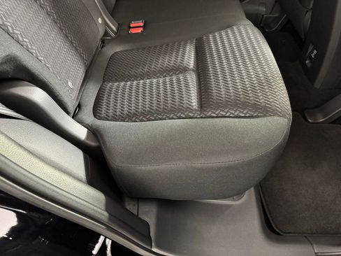 Used 2025 Mitsubishi Eclipse Cross ES image 25