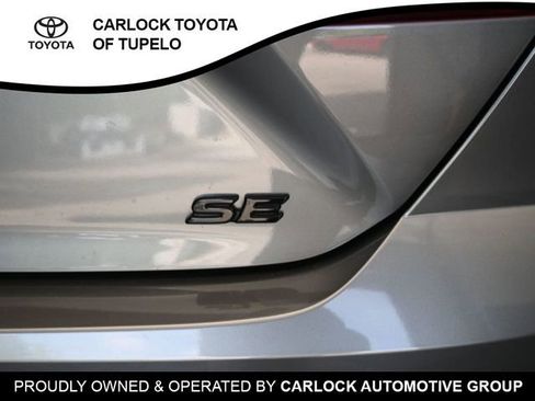 Used 2025 Toyota Camry SE w/ Convenience Package image 33