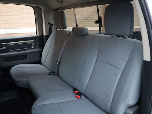 Used 2019 RAM 1500 Classic SLT image 16