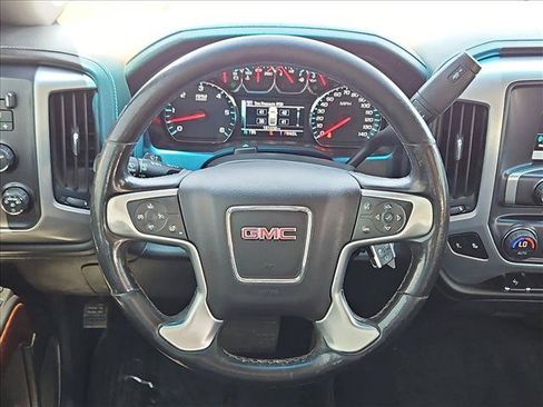 Used 2018 GMC Sierra 1500 SLT w/ SLT Preferred Package AWD/4WD image 14