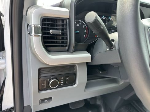 New 2026 Ford F250 XL w/ XL Driver Assist Package AWD/4WD image 24