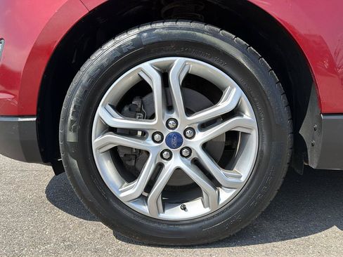 Used 2015 Ford Edge Titanium AWD/4WD image 21