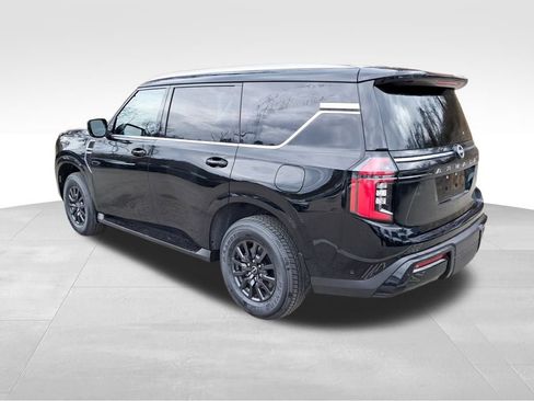 New 2025 Nissan Armada SV image 3