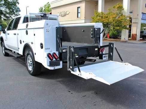Used 2024 Chevrolet Silverado 2500 W/T w/ WT Convenience Package AWD/4WD image 17
