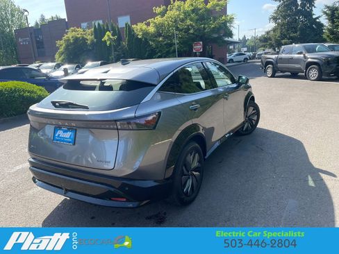Used 2023 Nissan Ariya FWD image 12