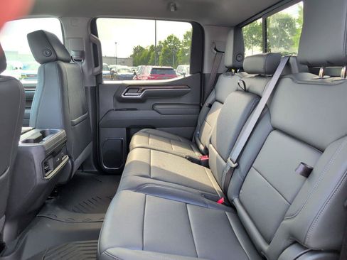 New 2026 Chevrolet Silverado 1500 LT Trail Boss w/ LT Trail Boss Premium Package AWD/4WD image 36