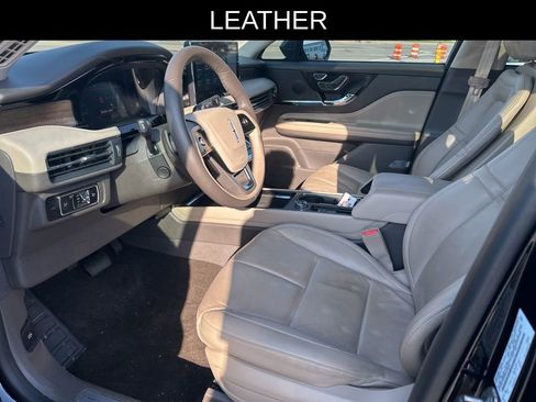 Used 2023 Lincoln Corsair Reserve w/ Equipment Group 201A image 10