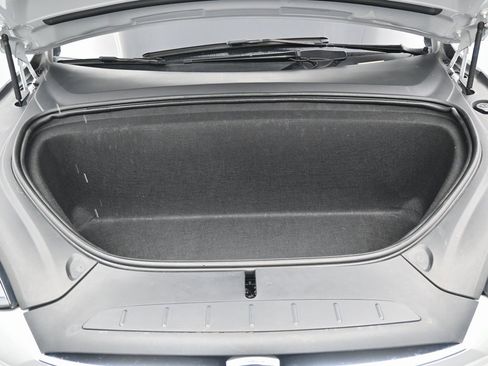 Used 2019 Tesla Model X 100D image 40