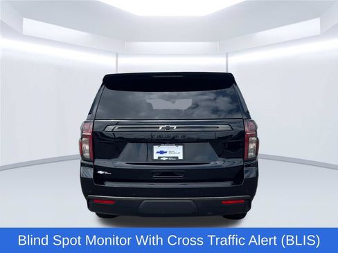 Used 2021 Chevrolet Tahoe Z71 w/ Z71 Off-Road Package AWD/4WD image 5