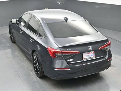 Certified 2022 Honda Civic Sport image 31