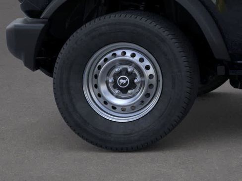 New 2026 Ford Bronco Base image 21
