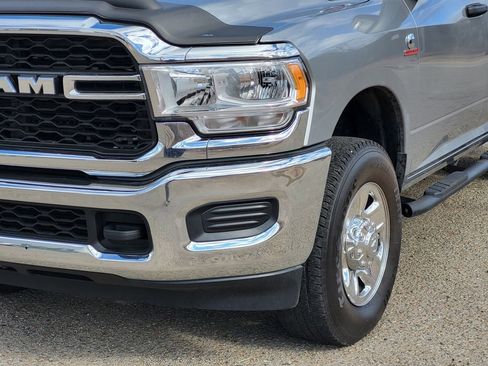 Used 2024 RAM 2500 Tradesman w/ Chrome Appearance Group image 8