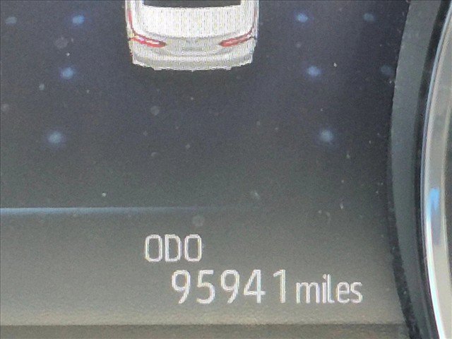 Used 2020 Toyota Camry XSE FWD image 10