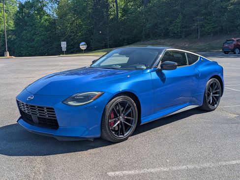 Used 2024 Nissan Z Performance w/ Floor Mat Package image 5