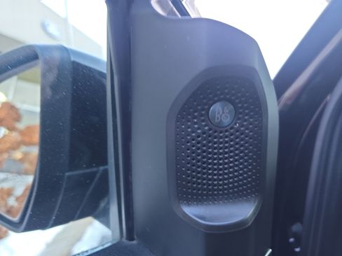 Used 2022 Ford Ranger Lariat w/ Equipment Group 501A High image 19