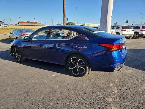 Used 2024 Nissan Altima 2.5 SR image 4