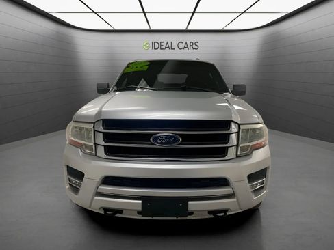 Used 2017 Ford Expedition XLT AWD/4WD image 2