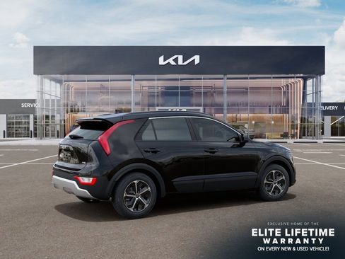New 2026 Kia Niro LX FWD image 7