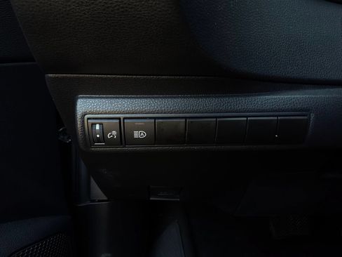 Used 2024 Toyota Corolla SE FWD image 20