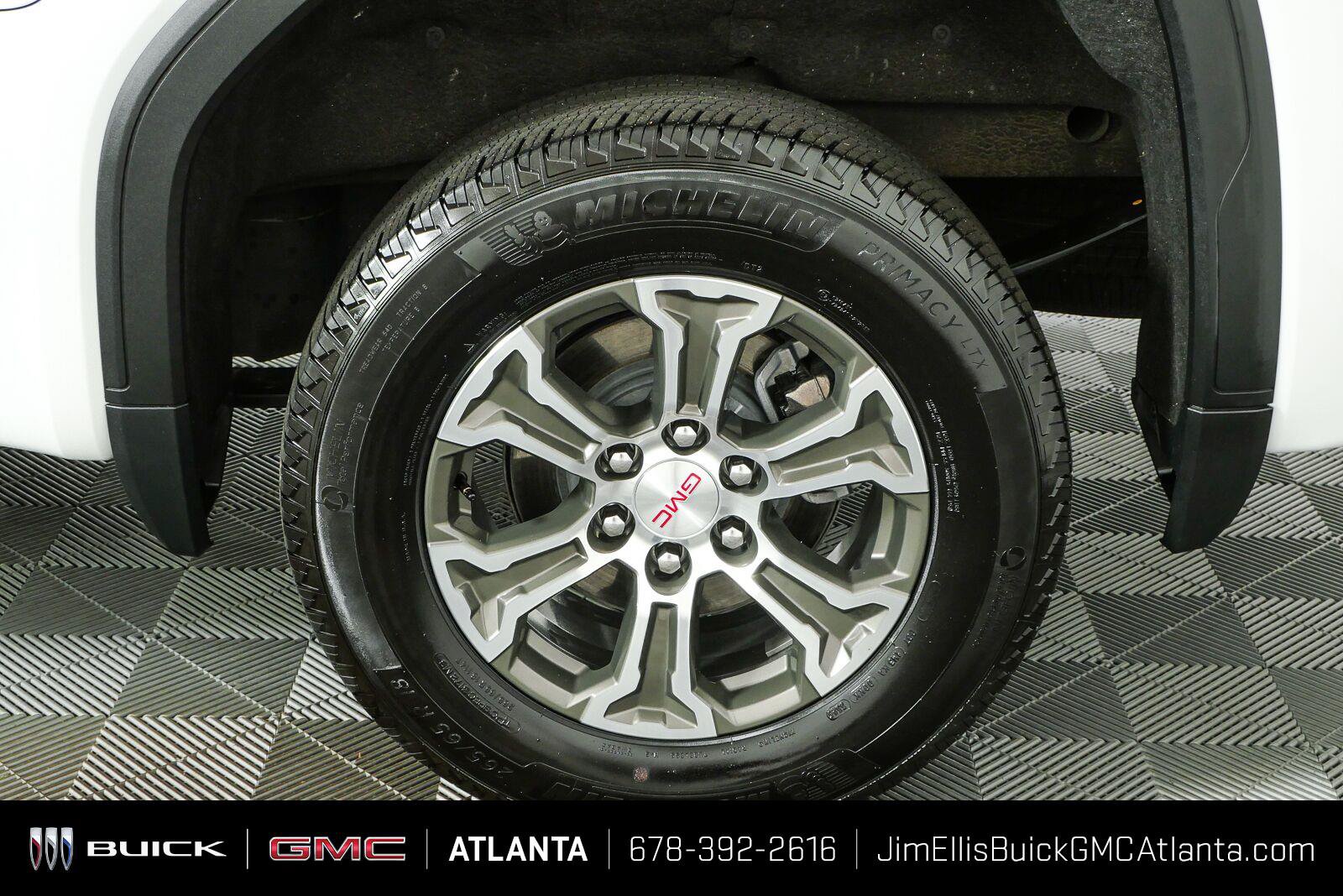 Used 2026 GMC Sierra 1500 SLT AWD/4WD image 34