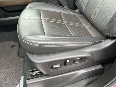 Used 2025 Chevrolet Silverado 3500 High Country w/ Technology Package image 24