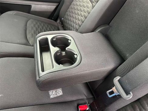 Certified 2024 Nissan Pathfinder SV image 12