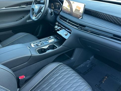 New 2026 INFINITI QX60 Autograph w/ Dark Cargo Package image 18