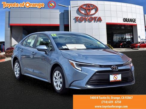 Certified 2026 Toyota Corolla LE FWD image 1