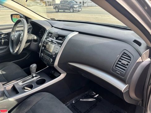 Used 2015 Nissan Altima 2.5 S w/ Special Edition Package image 14