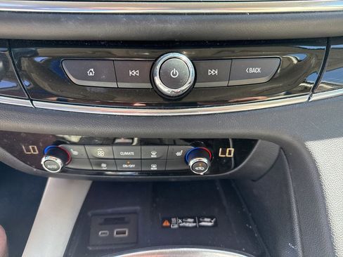 Used 2023 Buick Enclave Essence w/ Sport Touring Edition image 24