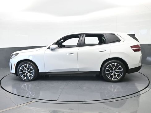 Used 2025 BMW X3 xDrive30i w/ M Sport Package image 3