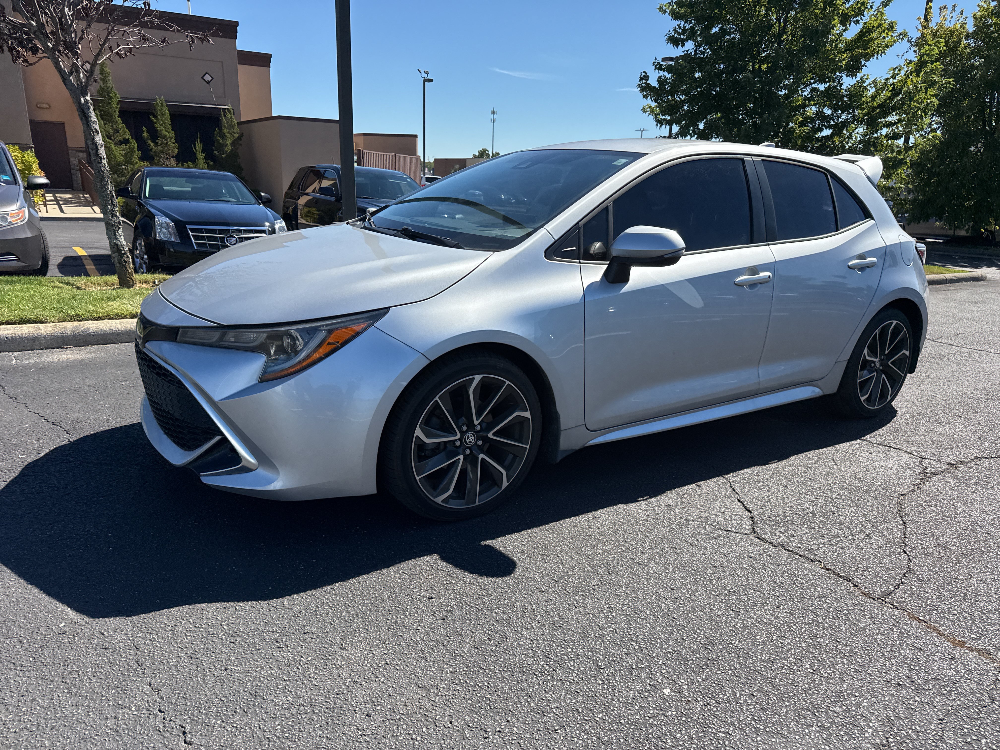 Used 2019 Toyota Corolla XSE FWD image 12