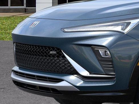 New 2026 Buick Envista Sport Touring image 13