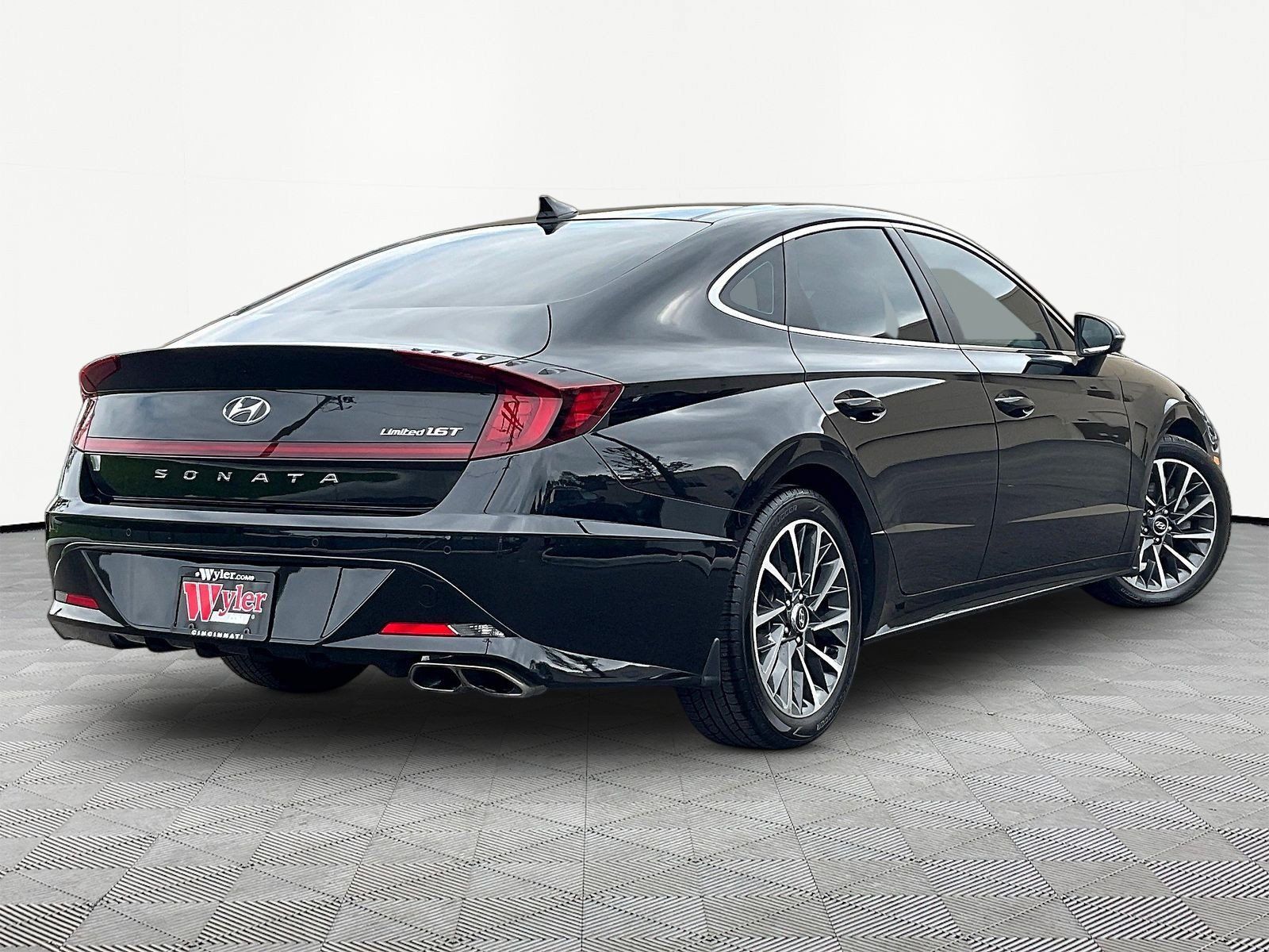 Used 2022 Hyundai Sonata Limited FWD image 5
