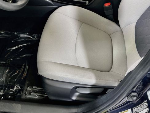 Used 2021 Toyota Corolla LE w/ Carpet Mat Package (TMS) FWD image 18