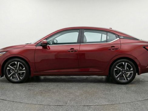 Used 2025 Nissan Sentra SV FWD image 5