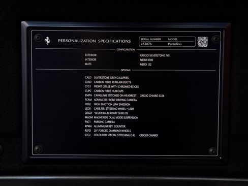 Used 2020 Ferrari Portofino RWD image 56