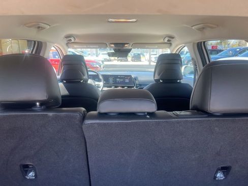 Certified 2023 Kia Sportage EX FWD image 13