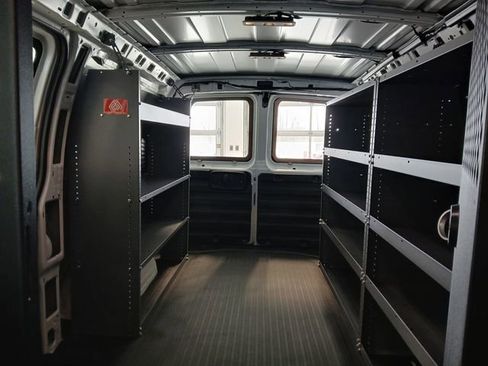 New 2026 GMC Savana 2500 w/ Driver Convenience Package image 28