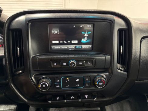 Used 2018 Chevrolet Silverado 2500 W/T w/ WT Fleet Convenience Package AWD/4WD image 21